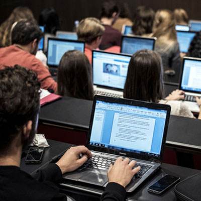 开拓，，，，，立异生长