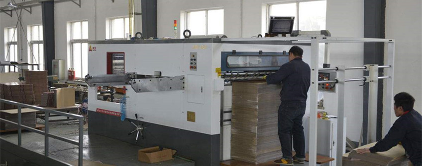 马来西亚二手全自动模切机入口上海清关